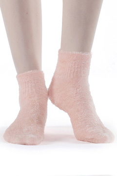 Женские носки: история появления и современные модели