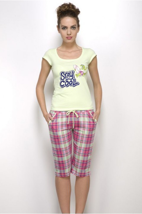 Комплект жіночий капрі клітинка футболка салатова Hays 2657